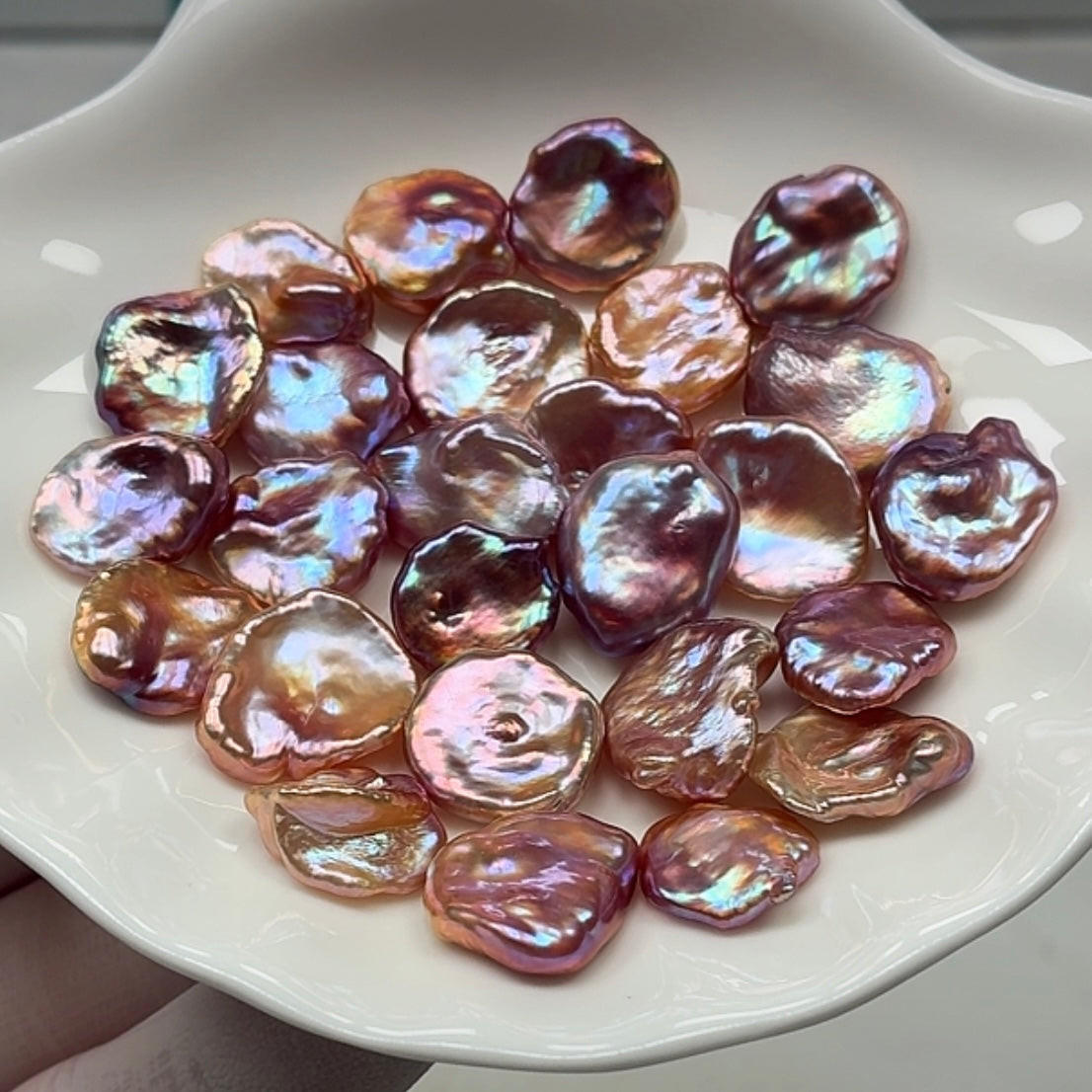 【New】Sunset Petal (2 Petal Pearls in 1 Clam)